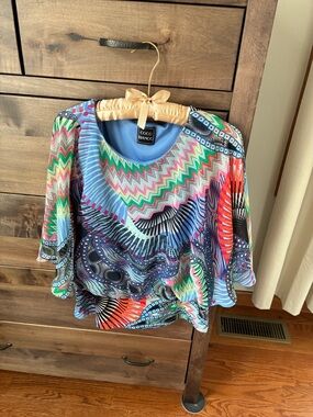 Coco Bianco Multicolor Zigzag & Abstract Print Women's Top